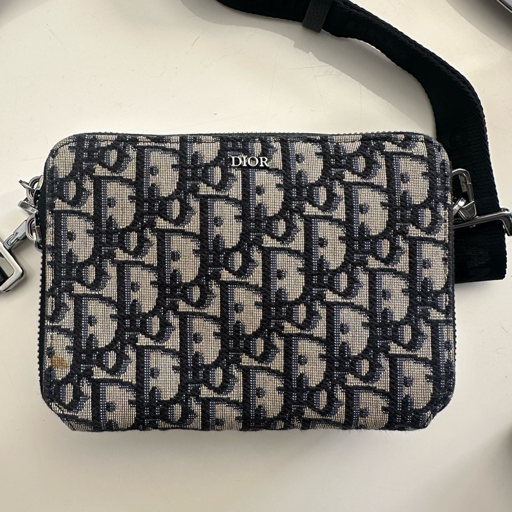 Dior Messenger crossbody bag *Sold Out Everywhere*